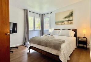 2 bedrooms, free WiFi, bed sheets