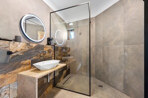 Bathroom - MANDRAGORAS ECO FRIENDLY (Perigiali)