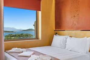 Honeymoon Suite, Sea View | Soundproofing, free WiFi - MANDRAGORAS ECO FRIENDLY (Perigiali)