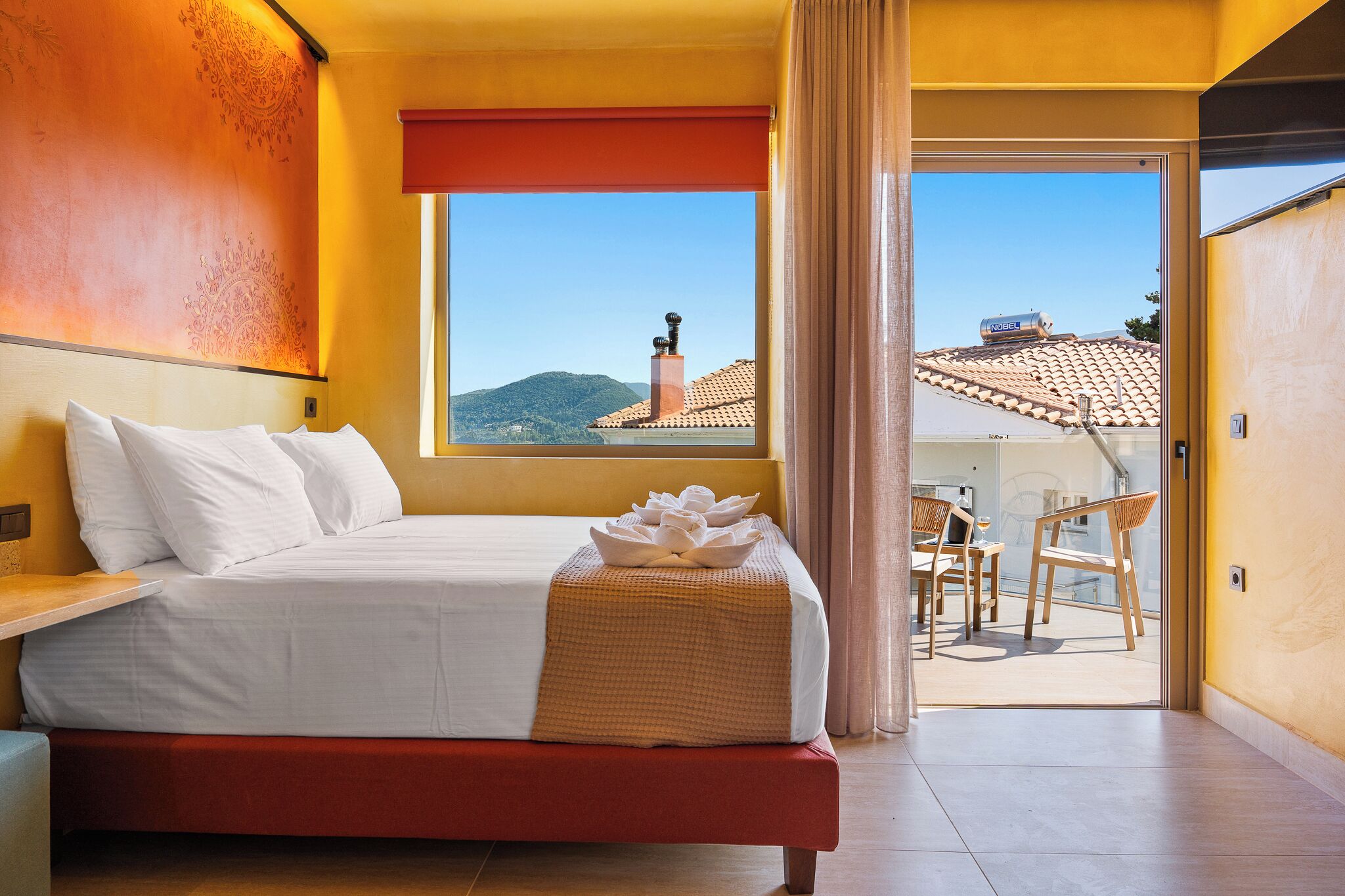 Honeymoon Suite, Sea View | Soundproofing, free WiFi