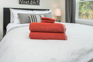 2 Schlafzimmer, Bügeleisen/Bügelbrett, WLAN, Bettwäsche