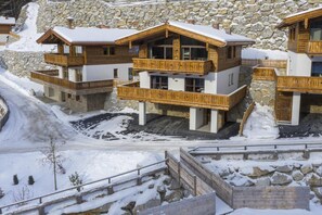 Chalet | Exterior