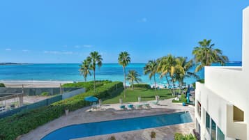 Piscine extérieure, piscine chauffée