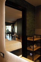 Deluxe Villa, Pool View | Bathroom | Slippers