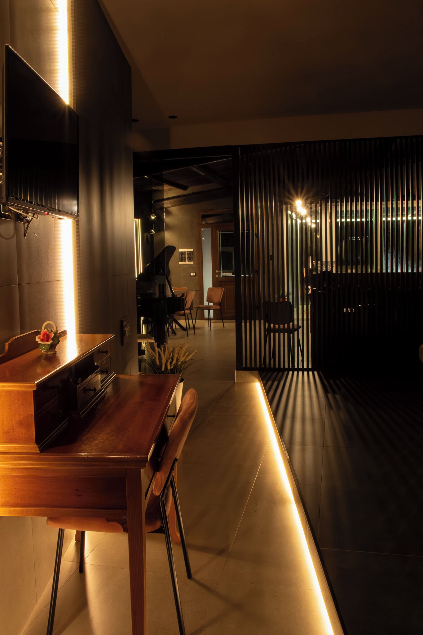 Deluxe Villa, Pool View | In-room safe, free WiFi