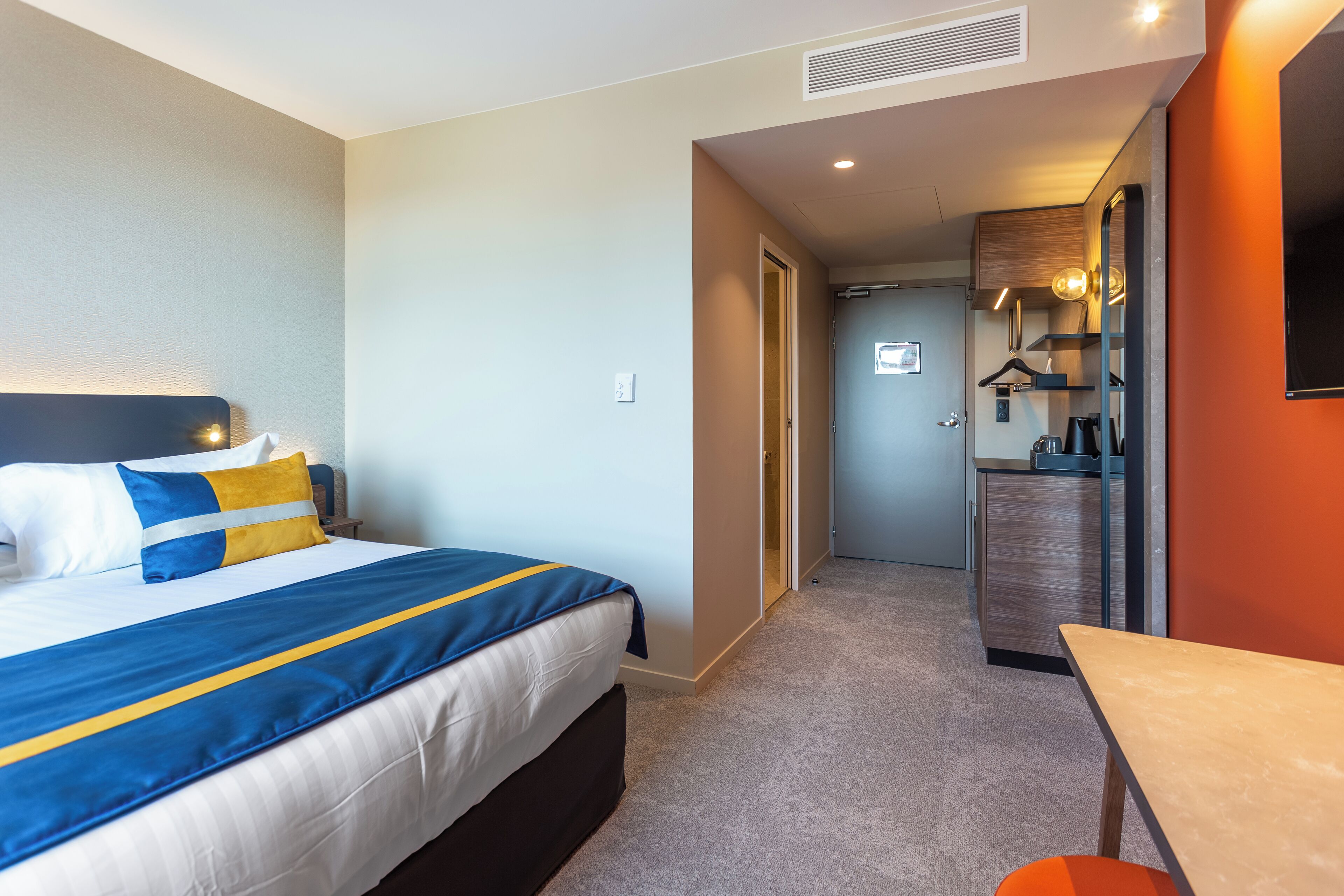 Standard Double or Twin Room | Premium bedding, pillow-top beds, minibar, in-room safe