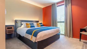 Literie de qualité supérieure, surmatelas, minibar