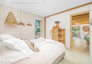 3 bedrooms, iron/ironing board, travel cot, WiFi