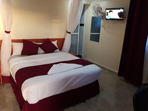 Free WiFi, bed sheets