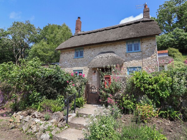 Upper Cottage - Lyme Regis