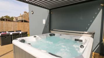 Cottage | Idromassaggio all'aperto