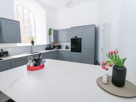 Lavavajillas, utensilios de cocina