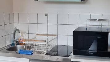 Micro-ondas, fogão, cooktop, lava-louças