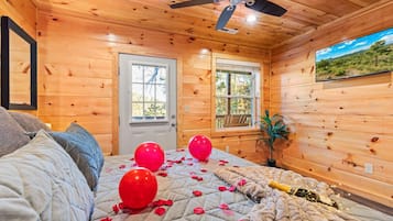 Comfort Cabin, Mountain View | Free WiFi