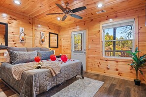 Comfort Cabin, Mountain View | Exterior - Moonlight Haven by Ghosal Luxury Lodging (Pigeon Forge)