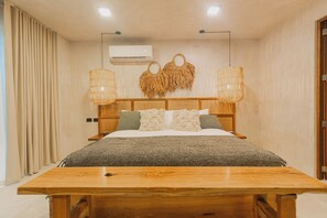 3 bedrooms, iron/ironing board, WiFi, bed sheets - 3 bedroom private vacation home in bacalar (Bacalar)