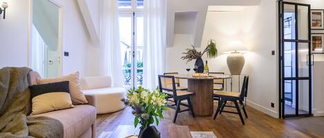 1 غرفة نوم وخدمة الإنترنت