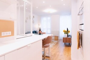 1 bedroom, Internet - La Harmonie Eiffel - Walk to Tower (Paris)