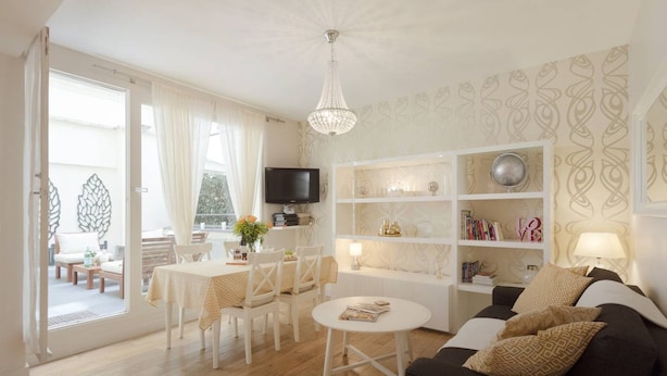 Hus | 2 soverom og internett
