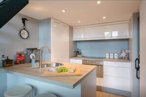 Apartment | 1 bedroom, Internet