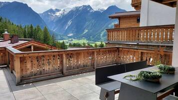 Chalet | Speisen im Freien