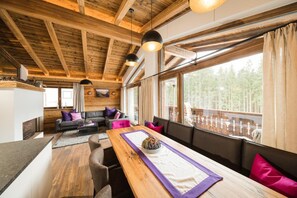 شاليه | المنشأة من الداخل