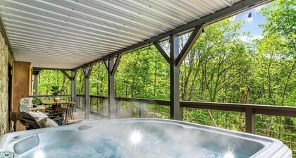 Group Escape! 2 Homes+ Entertainment Barn+ Arcade