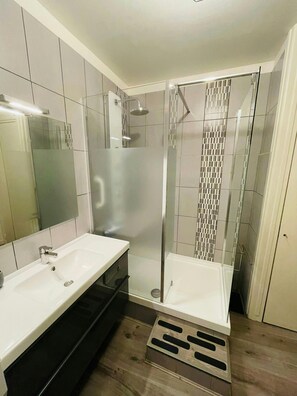 Apartment | 2 bedrooms - L Appart d en Face (Reims)