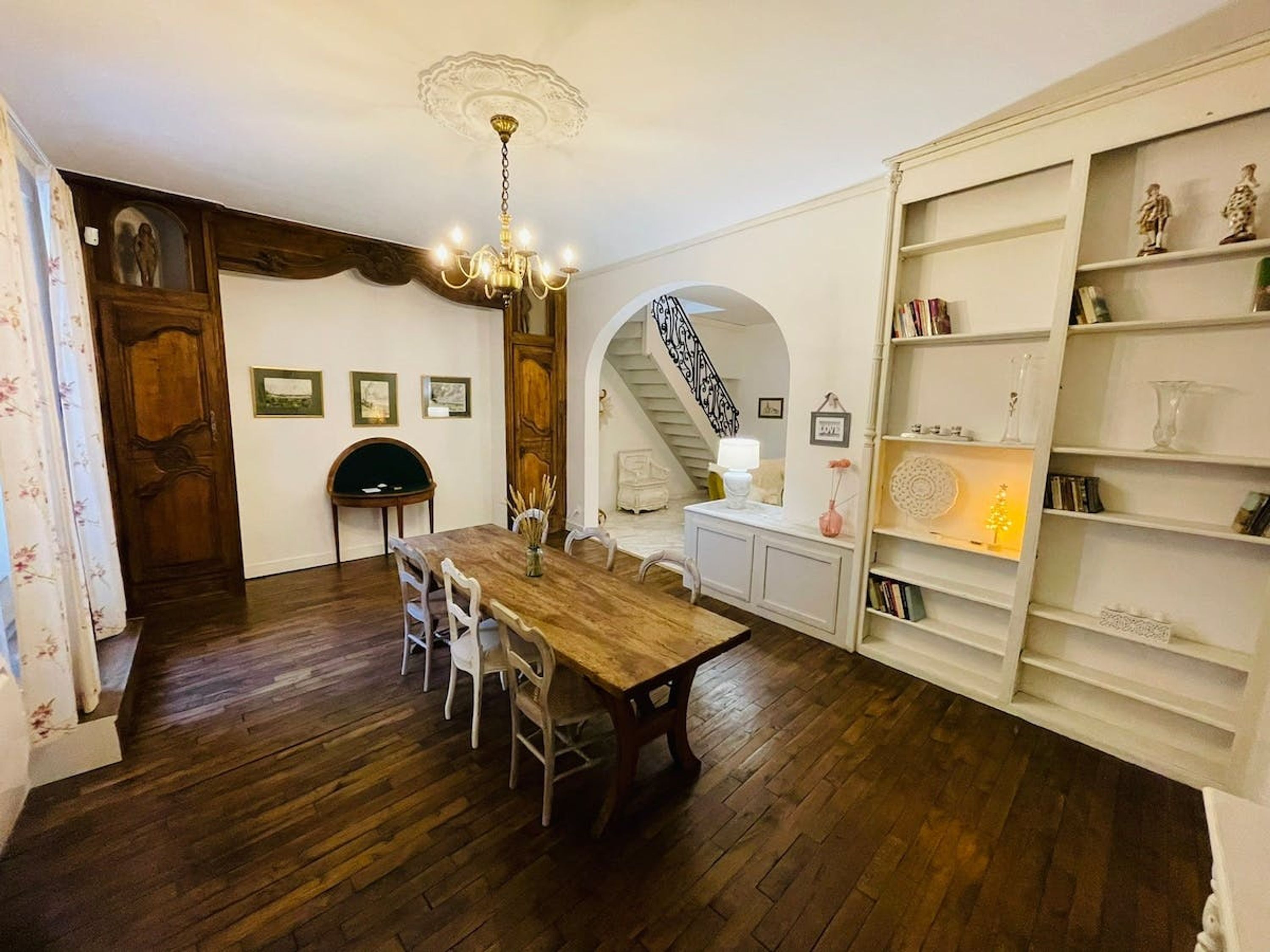 3 bedrooms