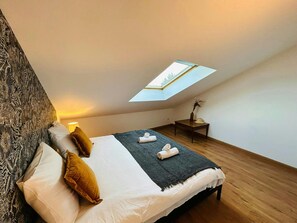 Apartment | 2 bedrooms - Le Spacieux Couturier Calme Gare Centre (Reims)