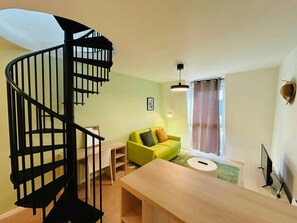 Apartment - We Live In R - Duplex 504 (Reims)