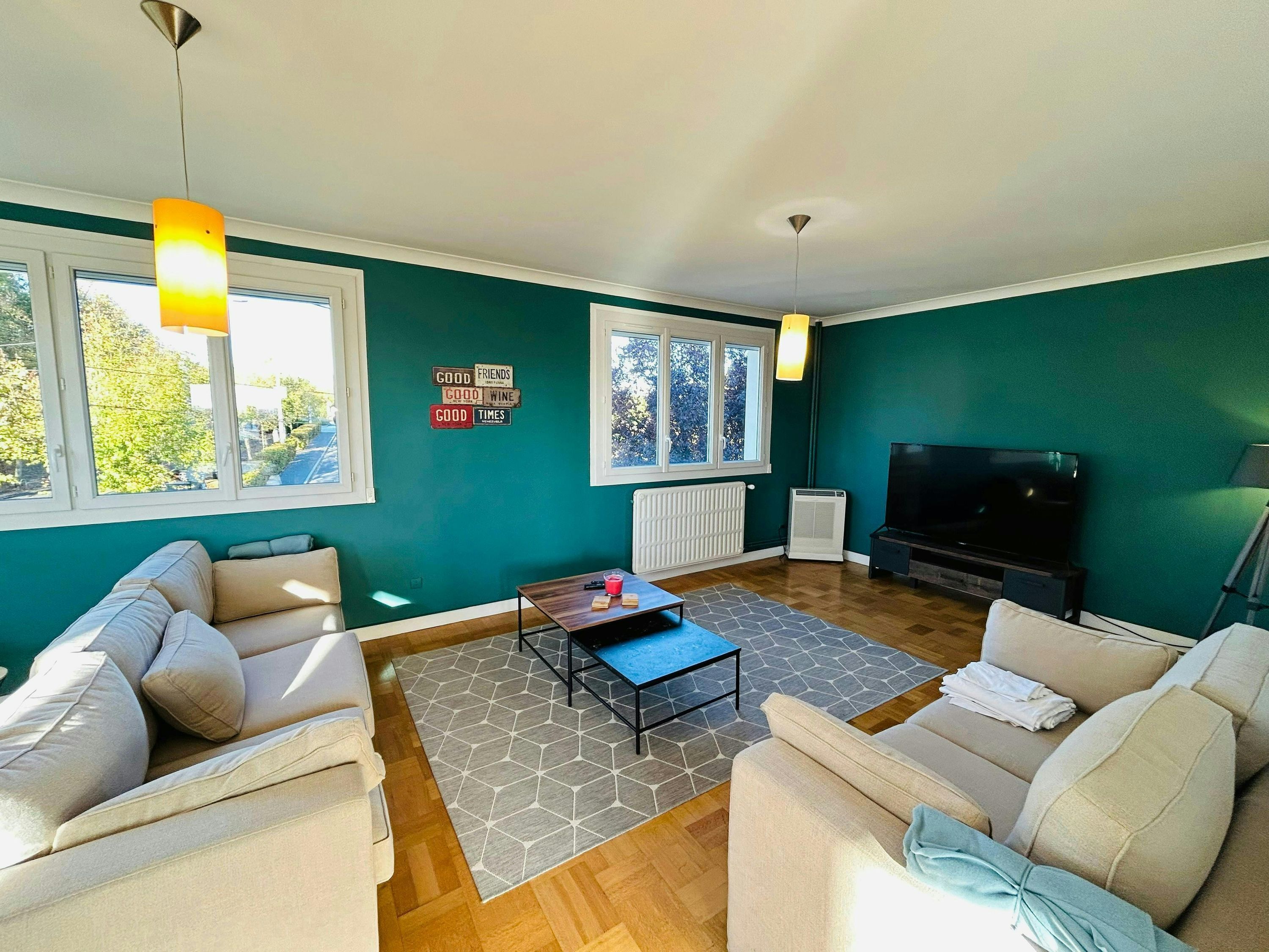 4 bedrooms