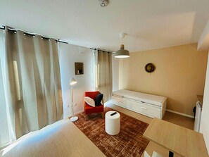 Apartment - We Live In R - Suite 304 (Reims)