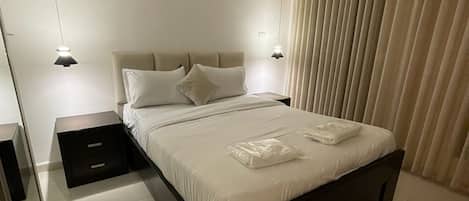 Apartment, 1 Bedroom, Accessible, Smoking | 1 bedroom