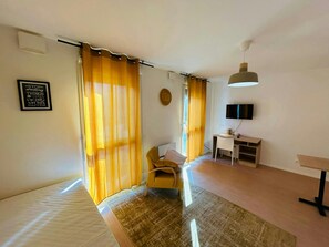 Apartment, Accessible - We Live In R - Suite 101 (Reims)