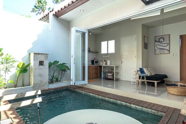 Piscine extérieure