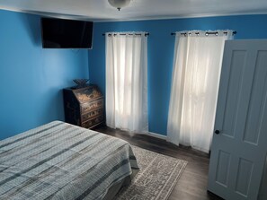 3 habitaciones, escritorio, wifi gratis y ropa de cama 