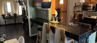 Charming 3-bedroom apartment in Corning with WiFi, AC on Disc Golf Course