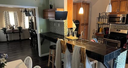 Charming 3-bedroom apartment in Corning with WiFi, AC on Disc Golf Course