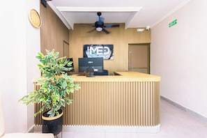 Reception - Hotel Med Cartagena (Cartagena)