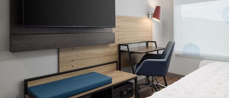 In-room safe, free WiFi