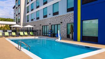 Seasonal outdoor pool