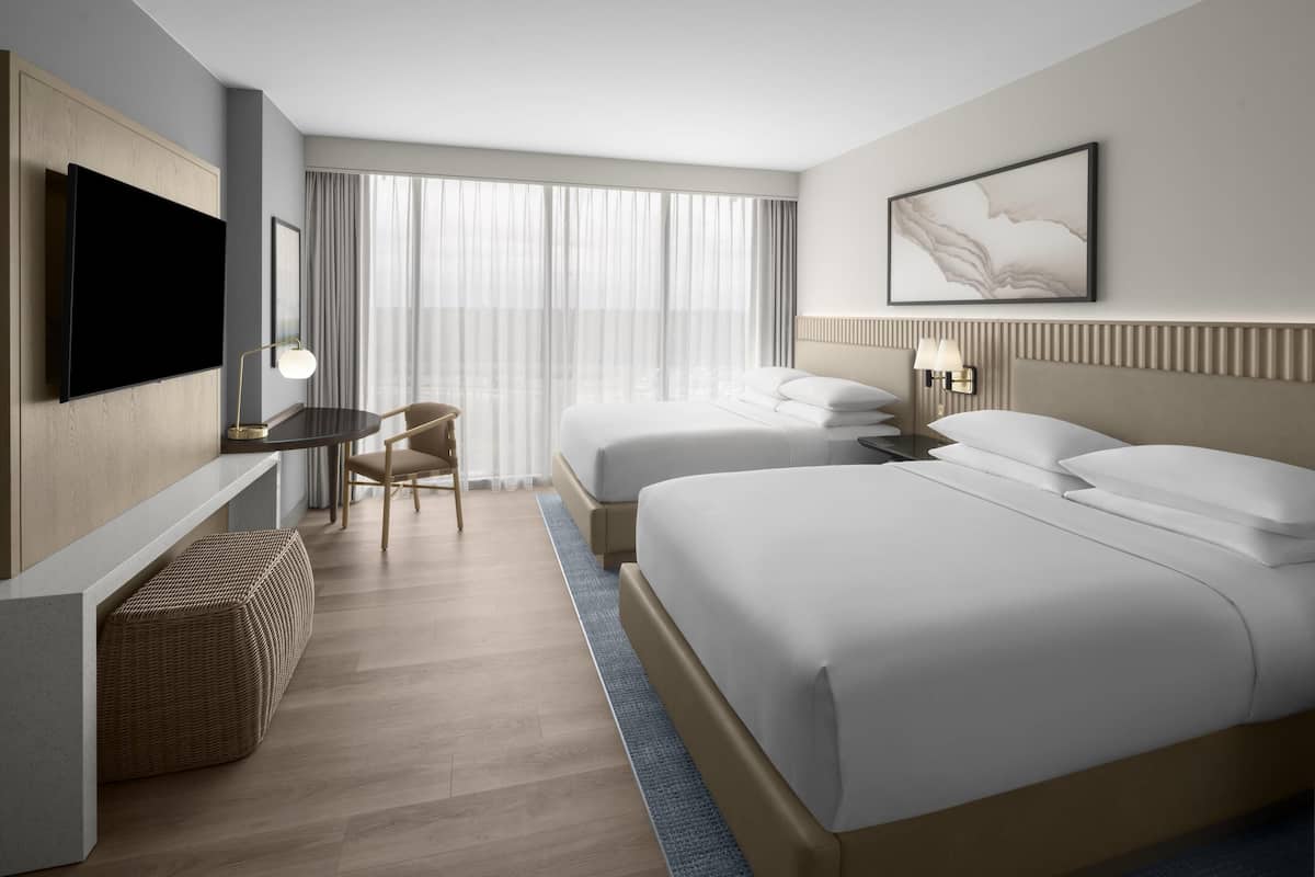 Premium bedding, in-room safe, blackout curtains, iron/ironing board