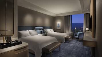 In-room safe, iron/ironing board, free WiFi, bed sheets