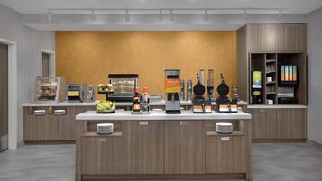 Free daily buffet breakfast