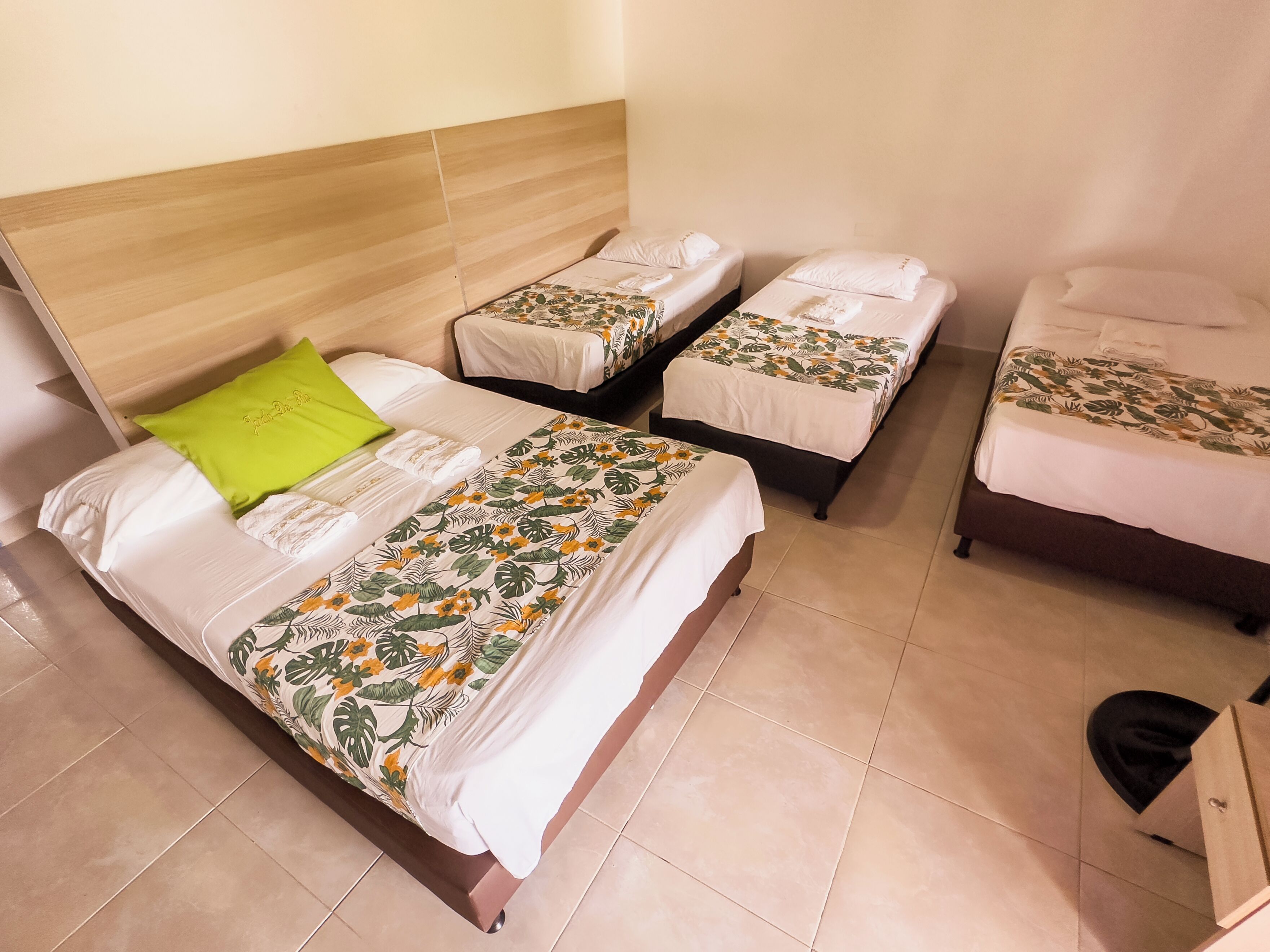 Chambre Familiale, vue jardin