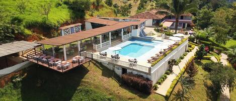 Façade de lâhĂ©bergement