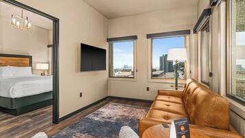 Superior Suite, Multiple Beds, City View | Living area