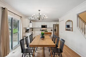 Microonde, forno, piano cottura, lavastoviglie