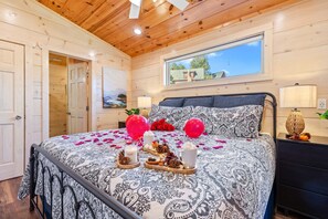 Cabaña Confort, vistas al jardín | Ropa de cama de alta calidad y minibar con artículos gratuitos